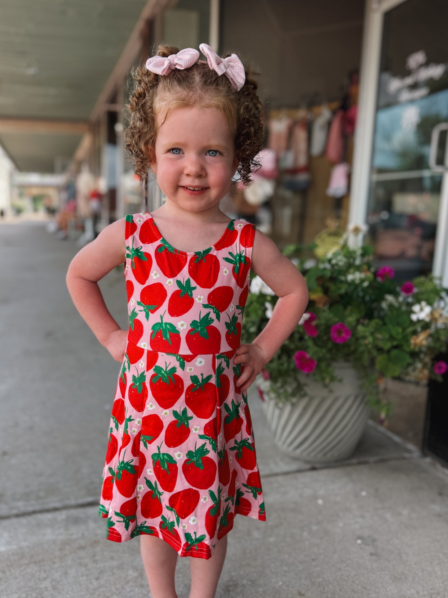 Strawberry Active keyhole dress