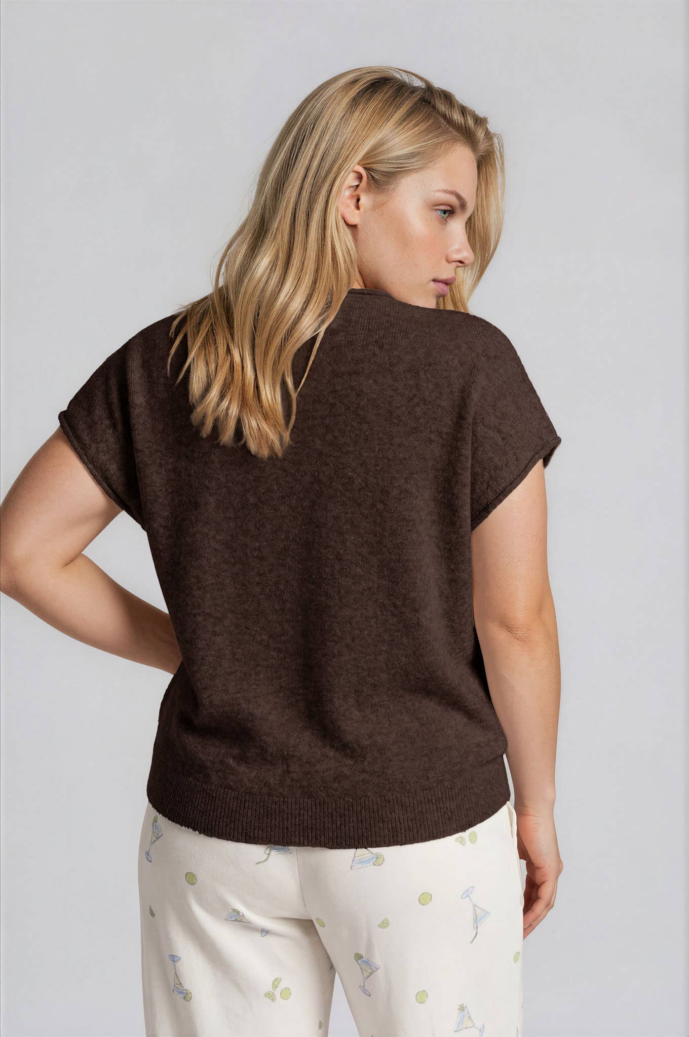 PLUS RAW EDGE SLEEVELESS LIGHTWEIGHT CARDIGAN