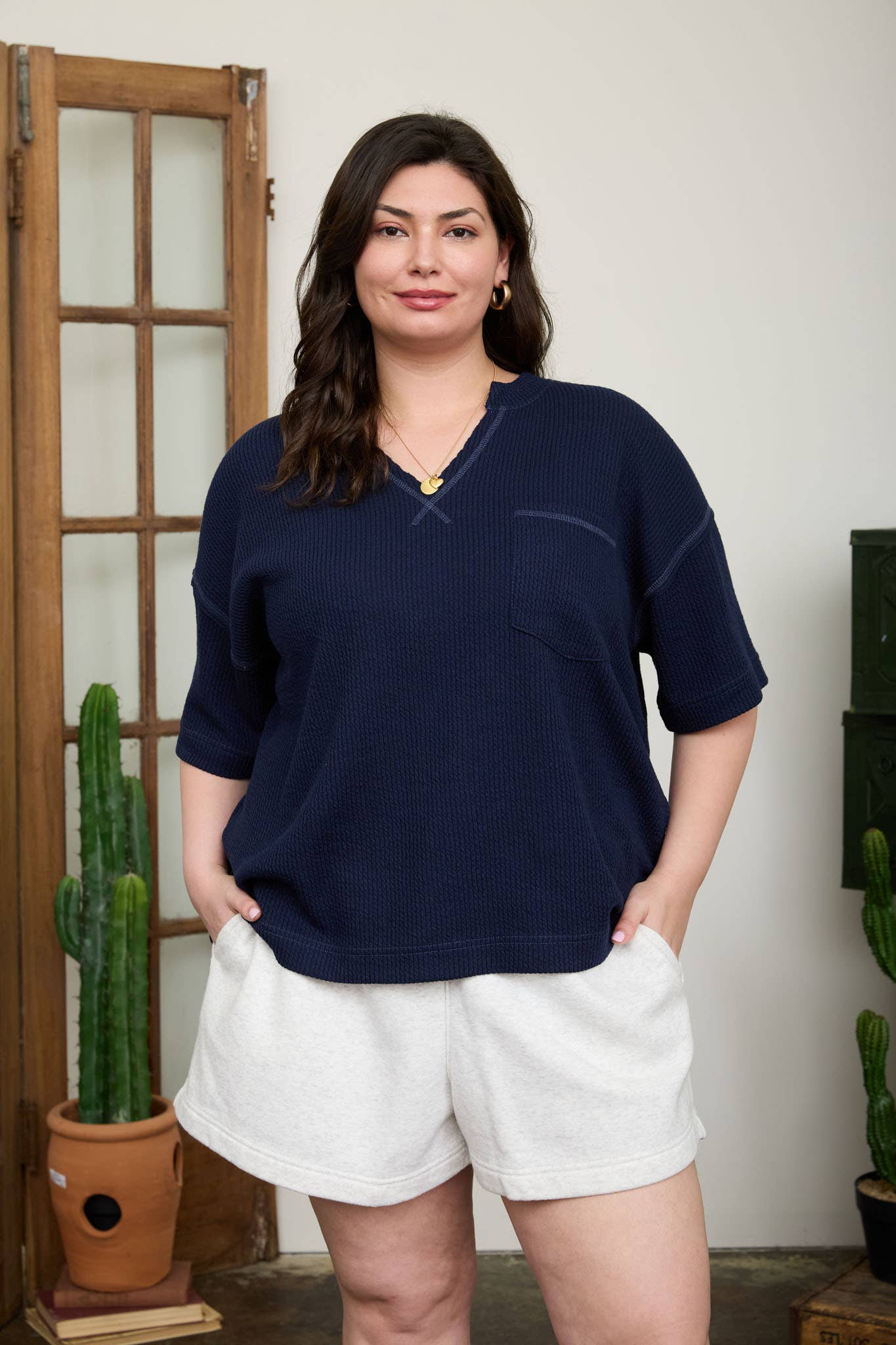 PLUS RIBBED SPLIT NECK SHORT SLEEVE BOXY KNIT TOP