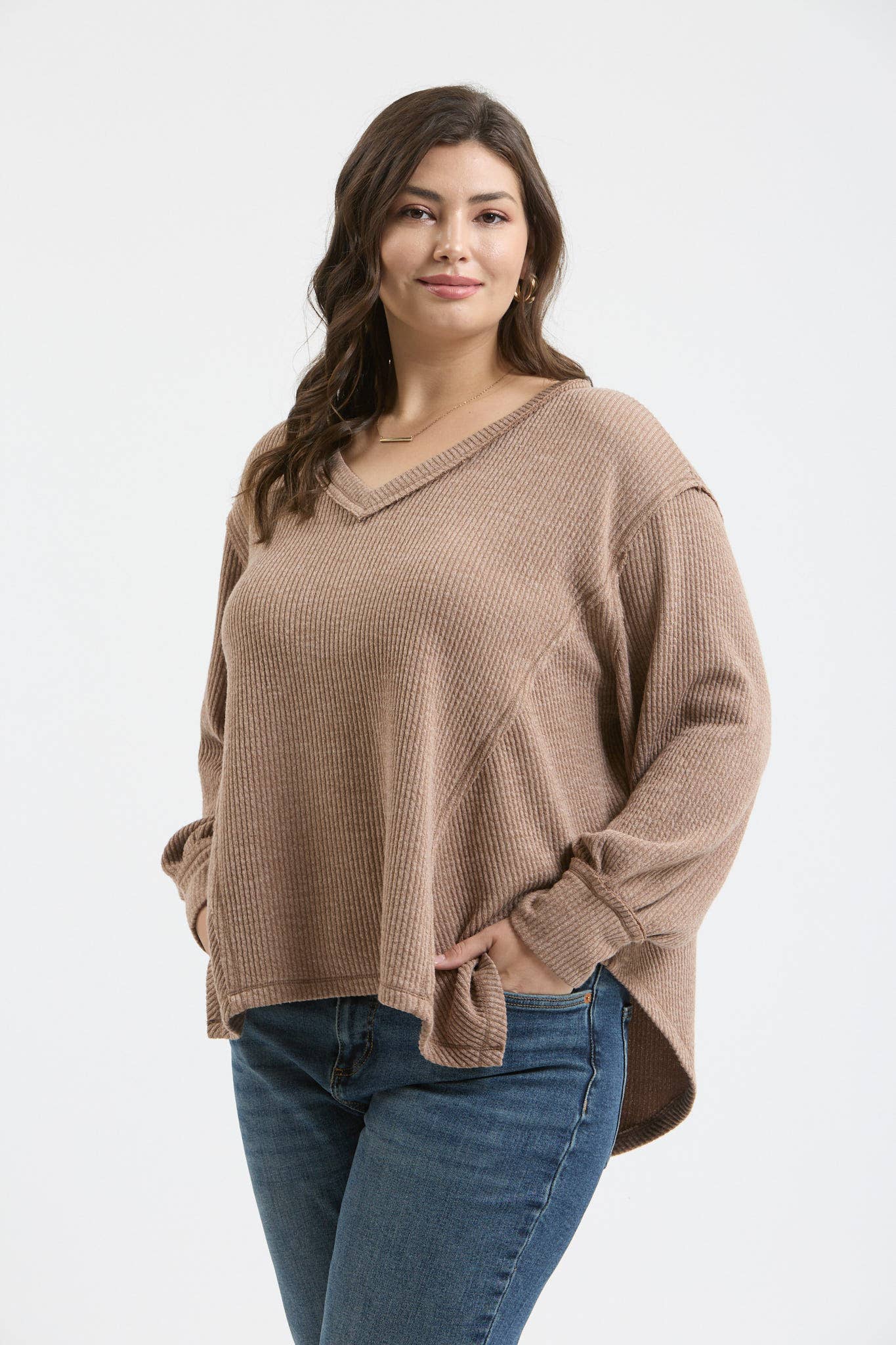 PLUS V NECK ASYMMETRICAL HEM LONG SLEEVE KNIT TOP