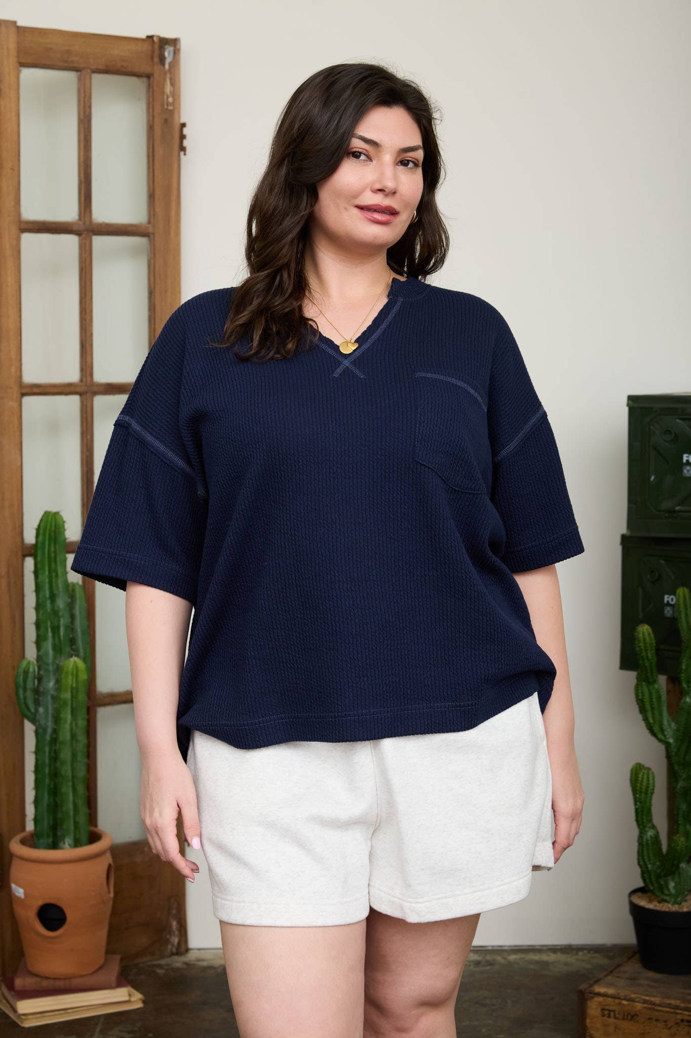 PLUS RIBBED SPLIT NECK SHORT SLEEVE BOXY KNIT TOP