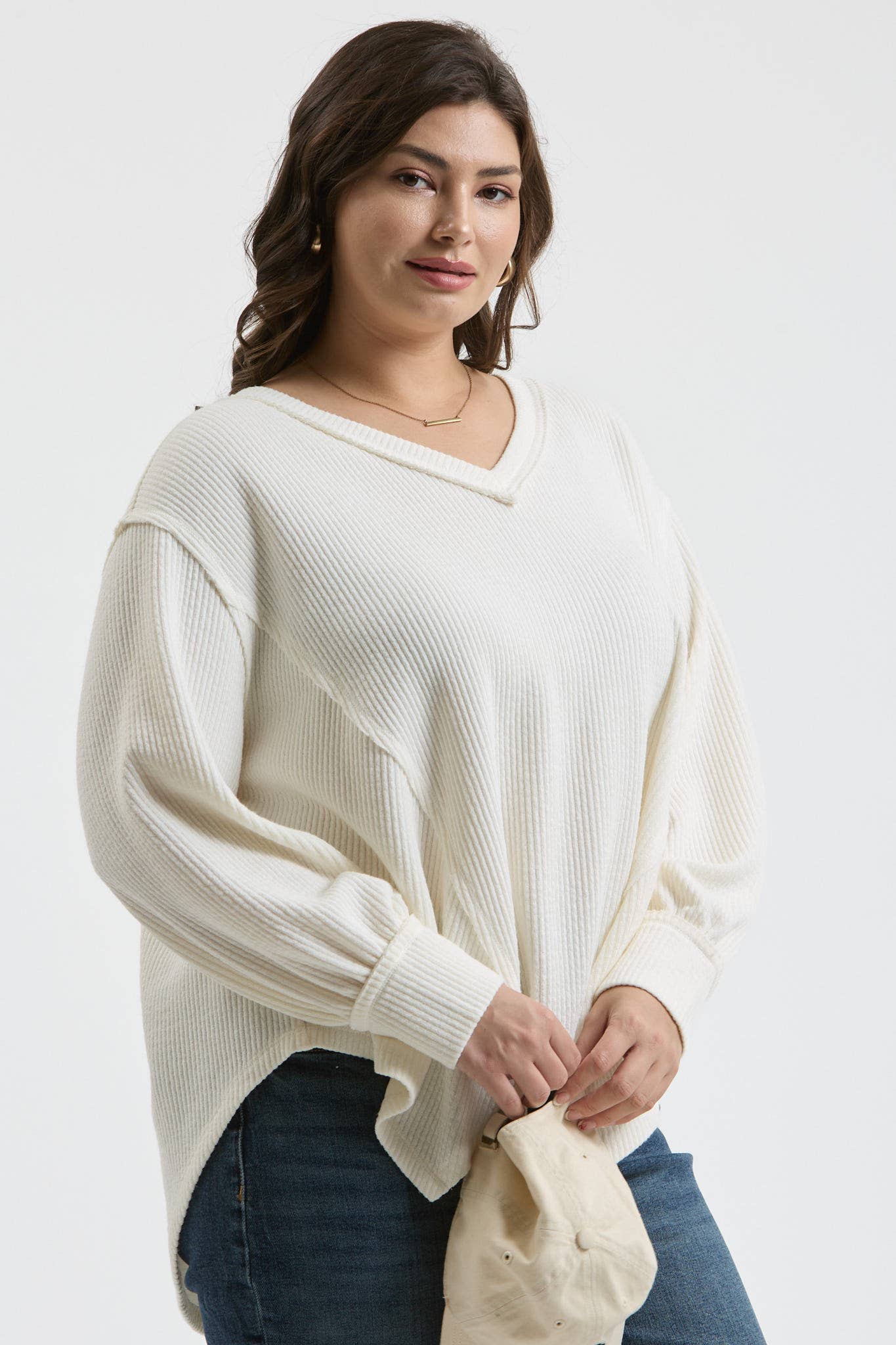 PLUS V NECK ASYMMETRICAL HEM LONG SLEEVE KNIT TOP