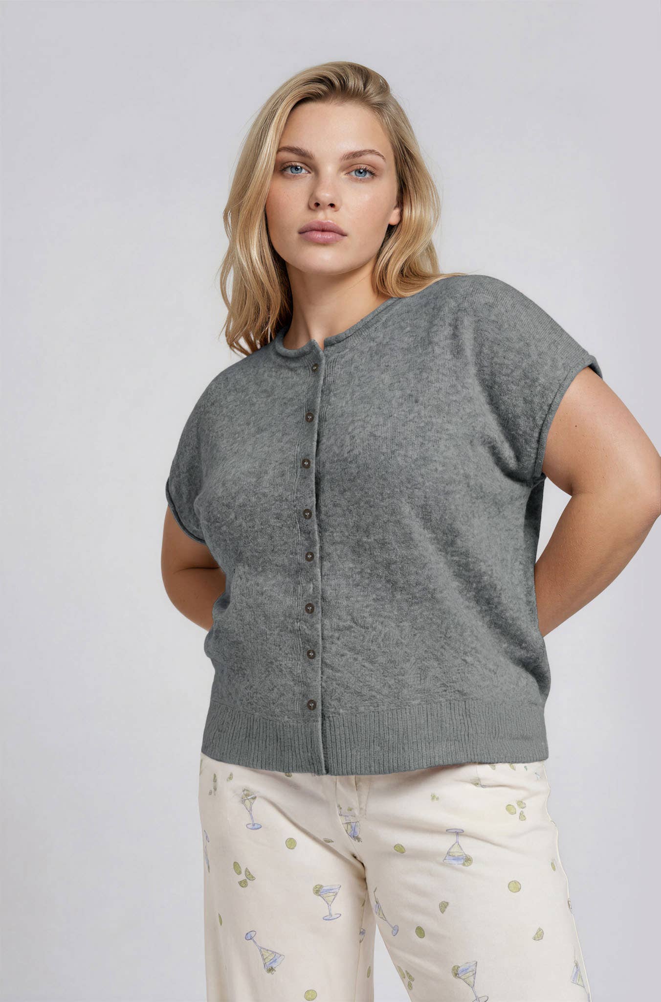 PLUS RAW EDGE SLEEVELESS LIGHTWEIGHT CARDIGAN