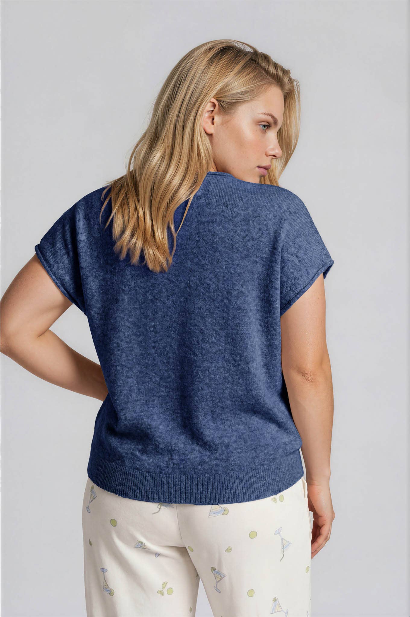 PLUS RAW EDGE SLEEVELESS LIGHTWEIGHT CARDIGAN