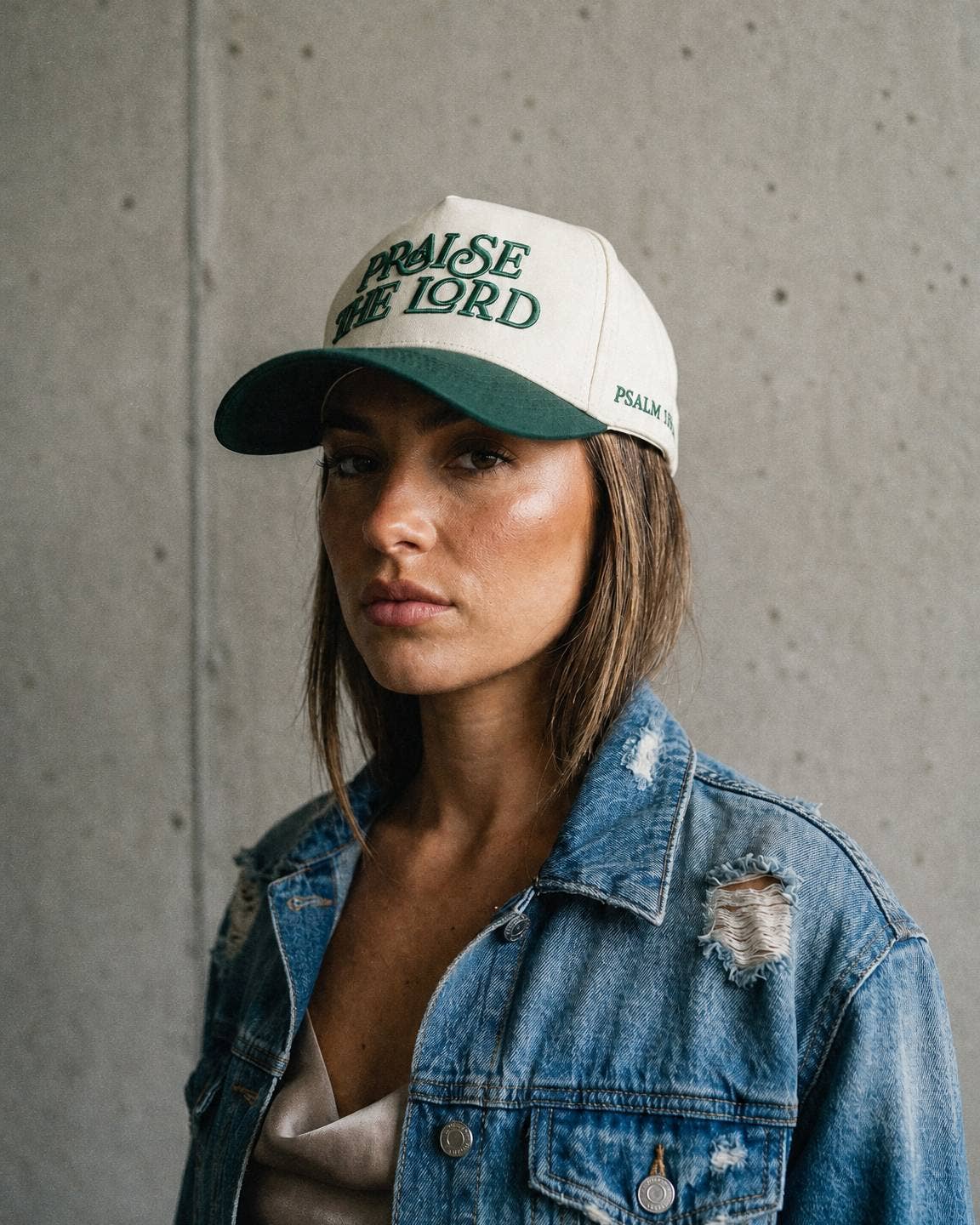 Praise the Lord - Unisex Christian Trucker Hat