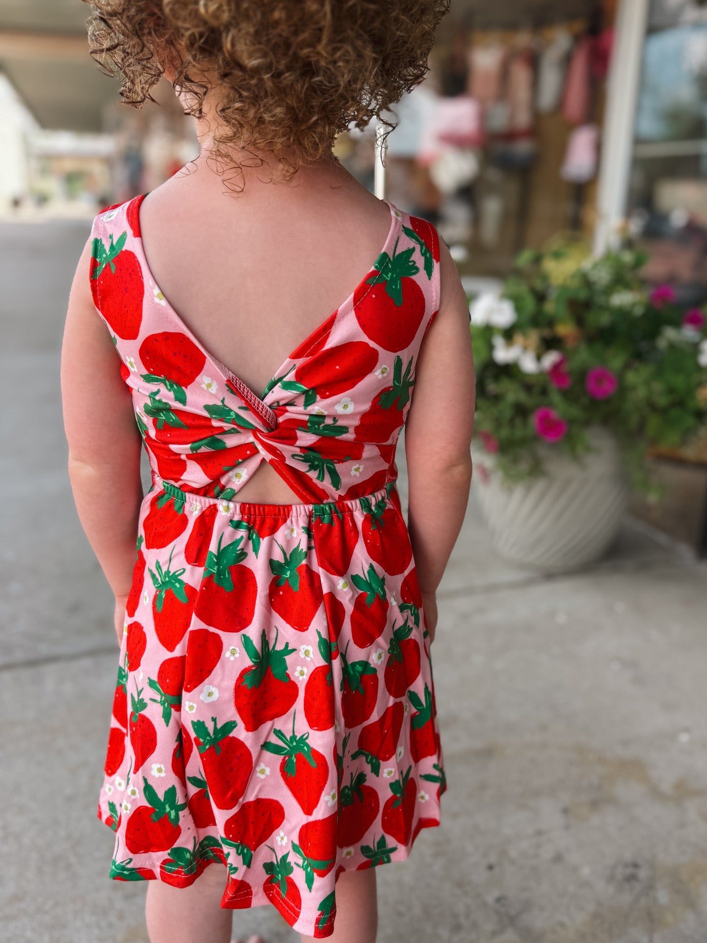 Strawberry Active keyhole dress